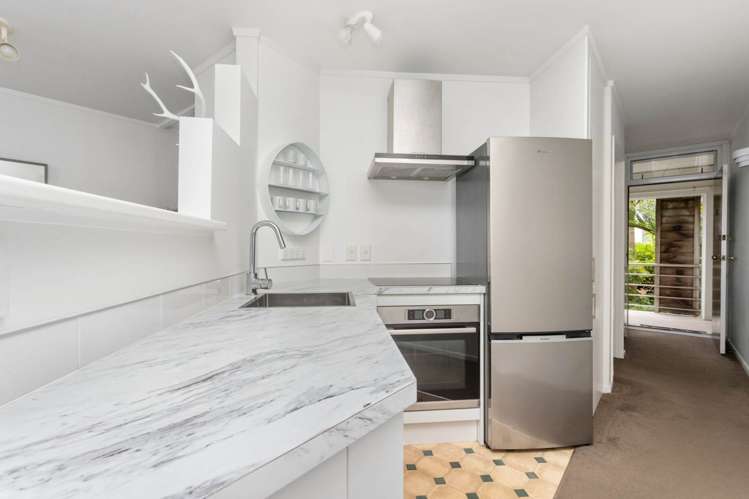 10/3 Hamilton Road Herne Bay_8