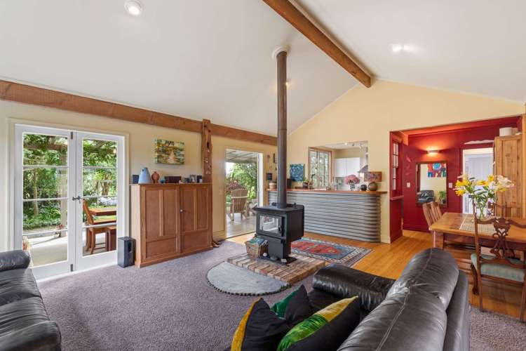 56 Te Pua School Road Helensville_9