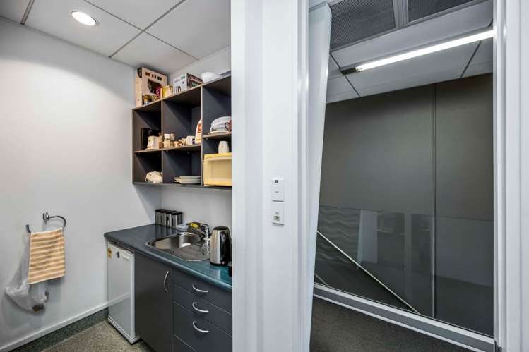 Unit 3B/77 The Strand Parnell_8