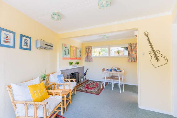 9 The Crescent Raumati South_1