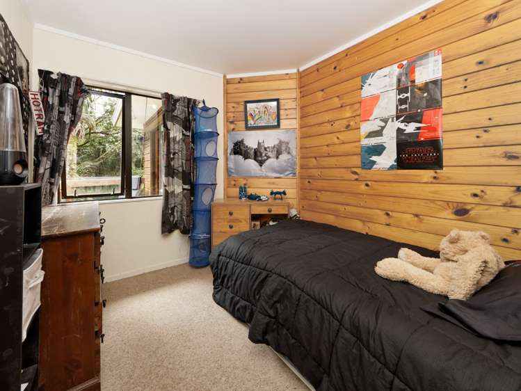 130 Victory Road Laingholm_10