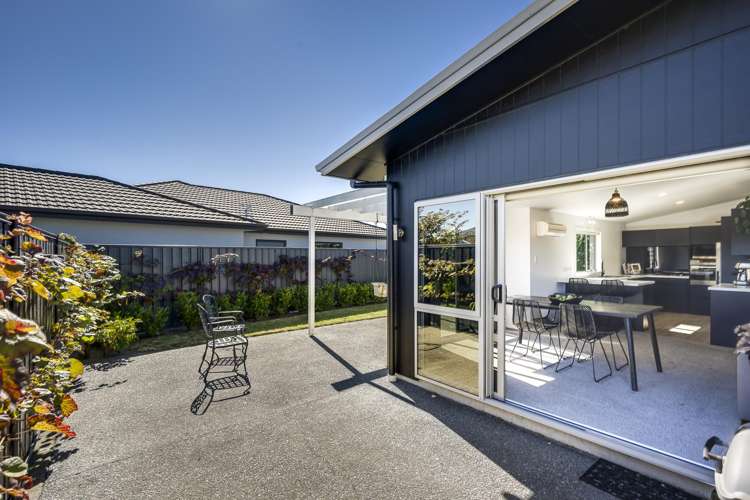 14 Pacific Avenue Poraiti_15