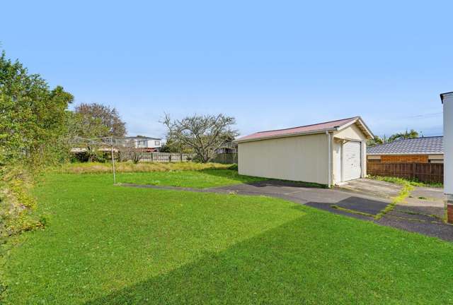 87 Terry Street Blockhouse Bay_4