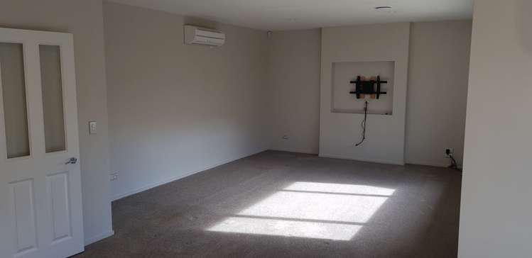 10 Saint Peters Close Woolston_6