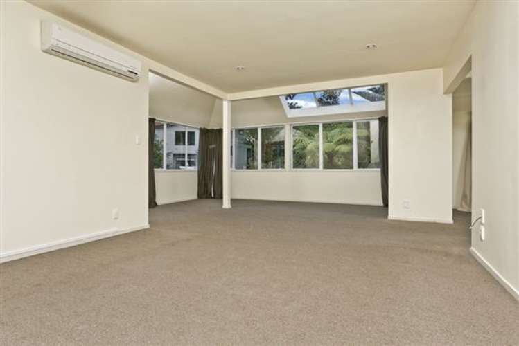 64 Heathcote Road Castor Bay_9