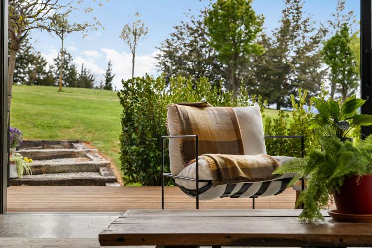 37 Pendeen Crescent Jacks Point_23