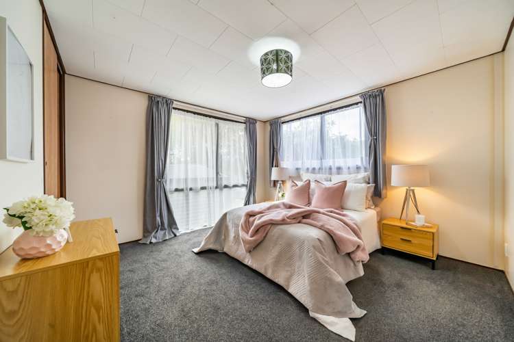 33 Hartford Crescent Totara Park_10