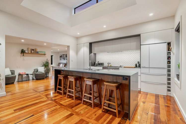 45 Langton Road Stanmore Bay_18