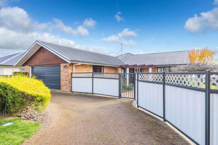 308 Greenhill Drive_2