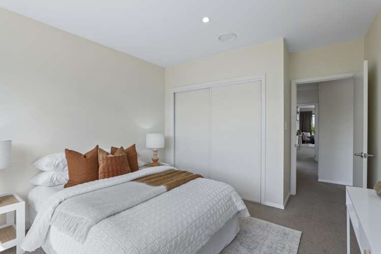 8 Short Street Waltham_11