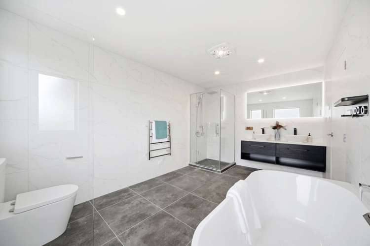 1 Lancia Way Oteha_21