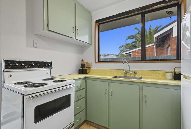 43d Law Street Caversham_10