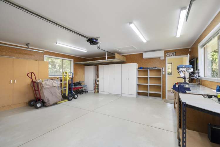 98 Polson Hill Drive Aokautere_31