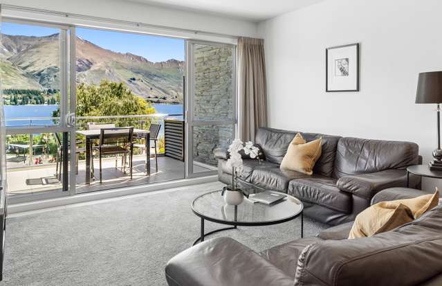 Unit 304, Lakeside Apartments, 5 Lakeside Road Wanaka_2