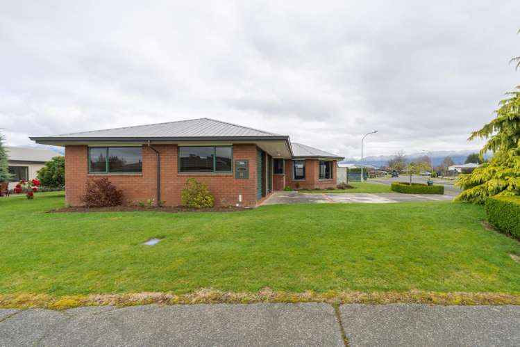 25 Govan Drive Te Anau_16