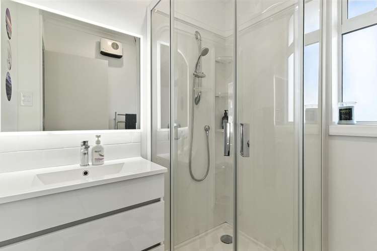 7 Ettrick Street Glenross_14