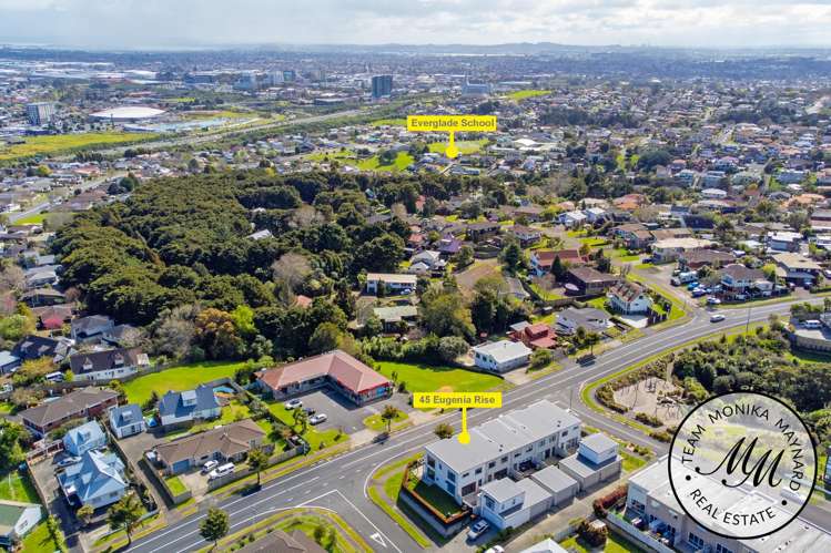 45 Eugenia Rise Totara Heights_19