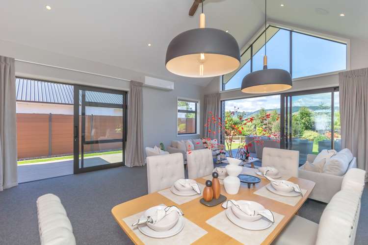 22 Phoenix Palms Grove Levin_6