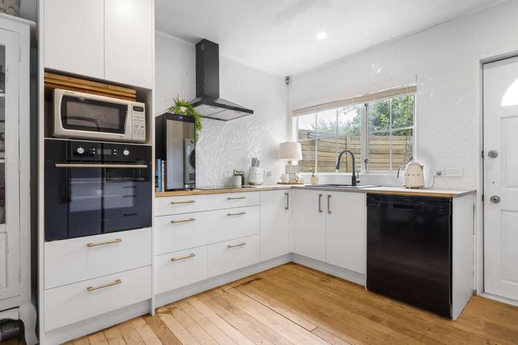 17A Freda Place_4
