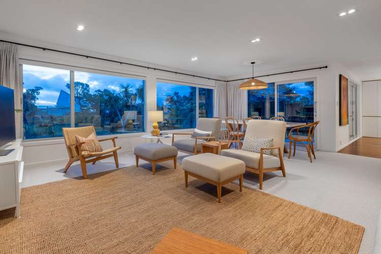 5 Wharemauku Road Raumati Beach_32