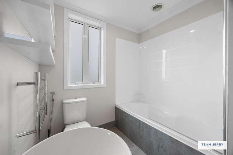 35 Arrowsmith Drive Flat Bush_21