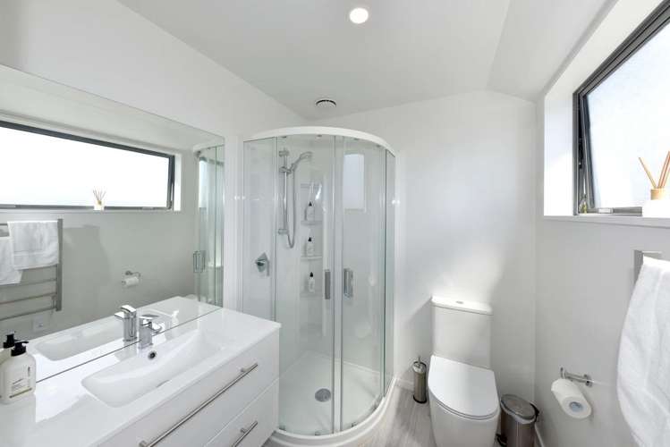 2/30 Raleigh Street Bishopdale_7