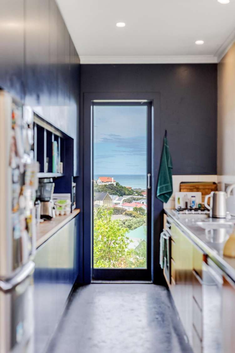 2A Severn Street Island Bay_1