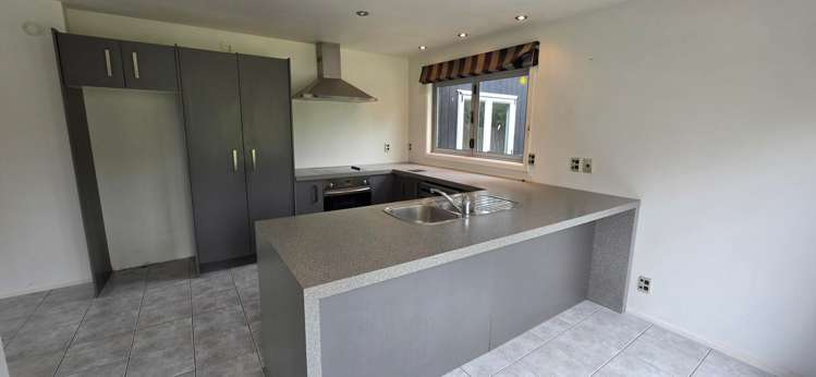  12 Rimutaka Street Paraparaumu_4