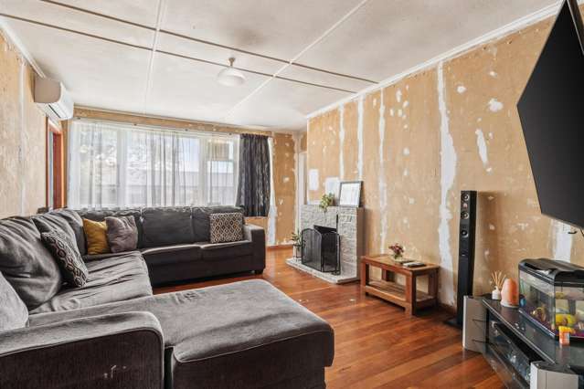 11 Churchill Crescent Te Hapara_2