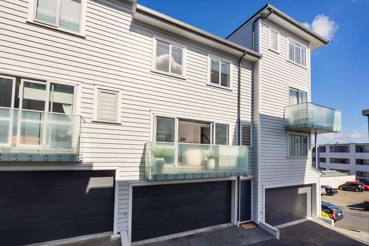 9/6 Fleet Street Eden Terrace_21