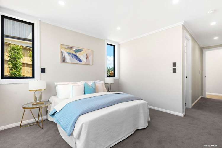 1 Taku Close Long Bay_16