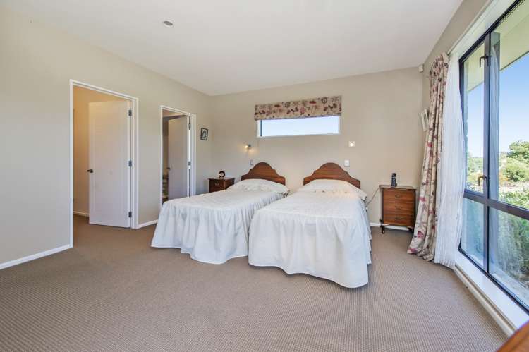 76 Stott Drive Darfield_17