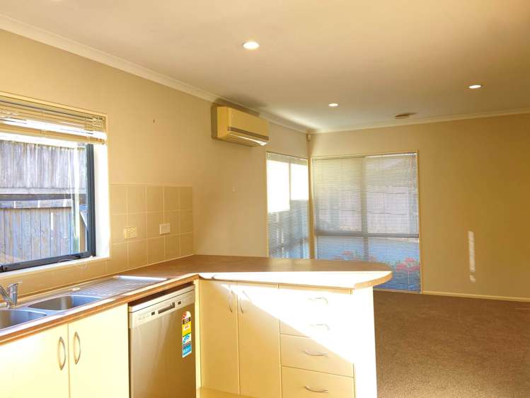 25 Dairyland Drive East Tamaki_3