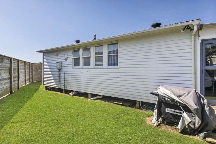 10a Carnac Place Mangere East_20