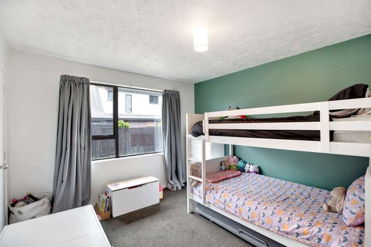 4 Roydon Drive Templeton_13