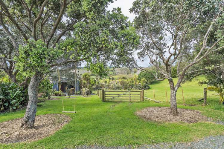 134 Phillips Road Kaiwaka_8