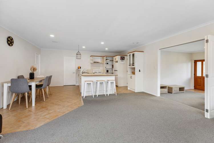 63 Katerini Grove Papamoa_10