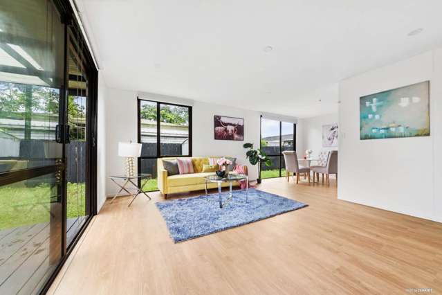 2/16 Cameron Place Ranui_1