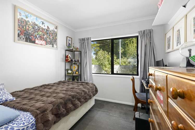 16A Sunstone Crescent Brown Owl_17