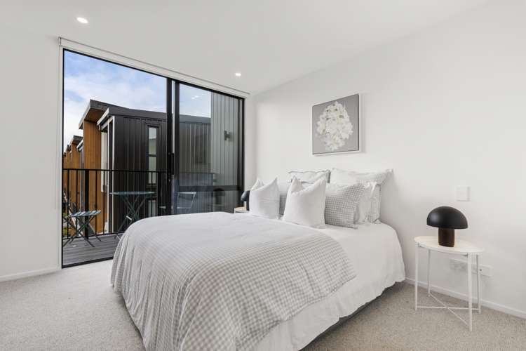 24 Silica Mews Stonefields_13