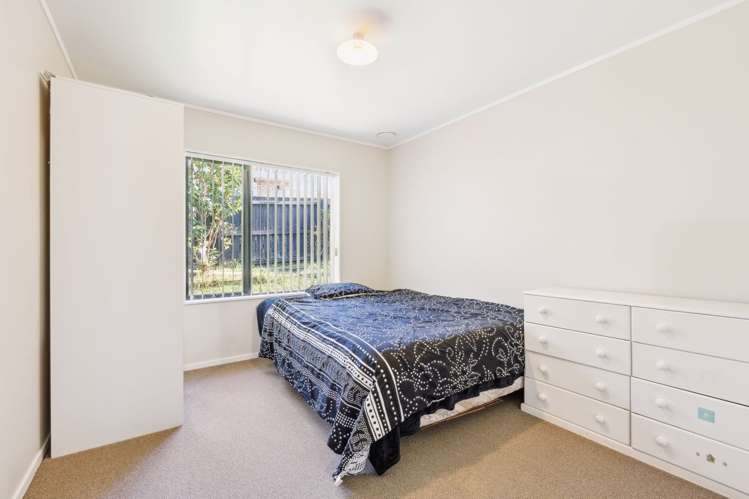 9 Eloise Place Clendon Park_4