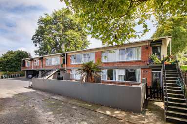 1-7/63E Owairaka Avenue_1