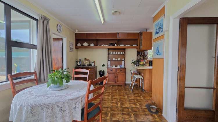 204 Sewell Street Hokitika_7