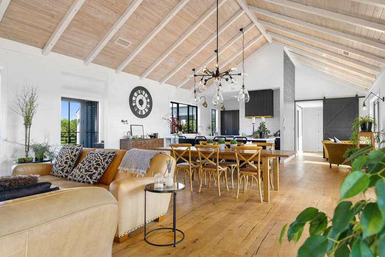 2/45 St Kilda Road_2