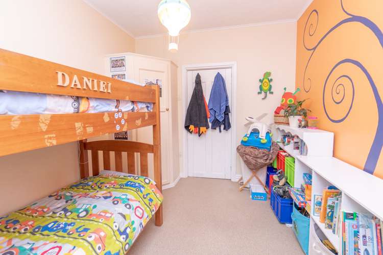 24 Cunningham Terrace Lyttelton_12