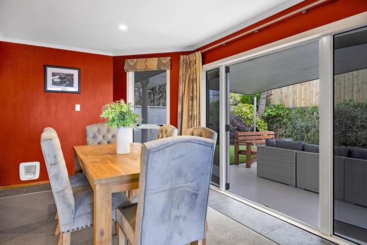 12a Julian Place Westown_9