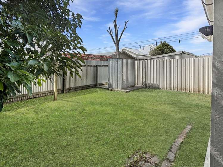 205 Lascelles Street 10482_6