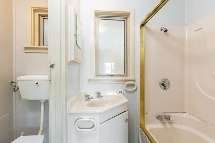 107 State Highway 63 Renwick_13