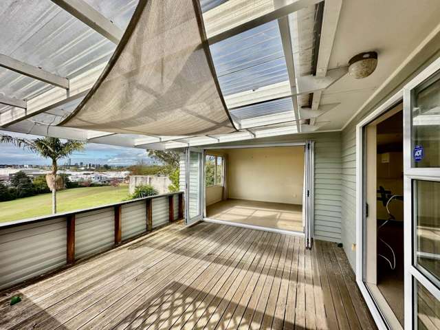 43 Bruce Road Glenfield_2