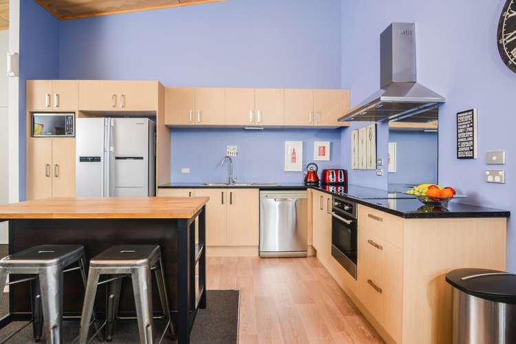 8a Saffron Street Birkdale_10